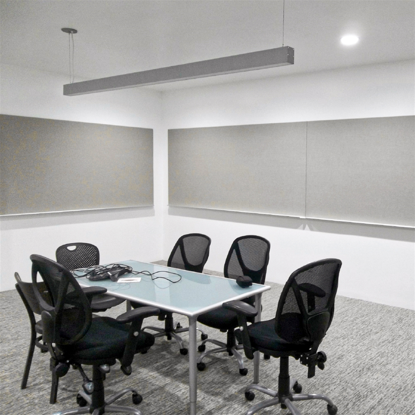 FW822-1 Fabric Wrap Corkboard With Tray